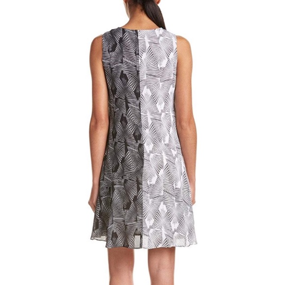 Vince Camuto Abstract Printed Sheath Dress - Picture 3 of 8
